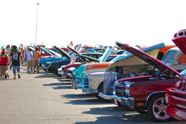 Revolutionary Textile Innovations Shaping the Future of Women's Fashion in the UK